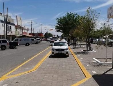 Concluye adecuación del carril para taxis en zona comercial de Guadalupe Victoria