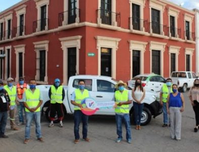 Entregan vehículo nuevo a personal de Obras Públicas de Vicente Guerrero