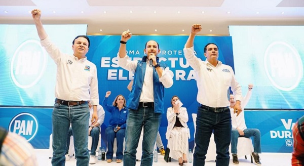 'Ya huele a victoria de Esteban y Toño'