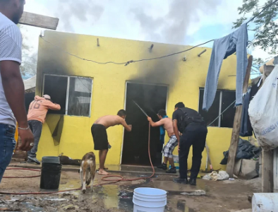 En Mapimí, hombre tenía gasolina en su ropa y ardió al conectar un celular