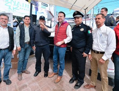 Obras, agua, útiles, patrulla y títulos de propiedad para familias de Pueblo Nuevo: Esteban