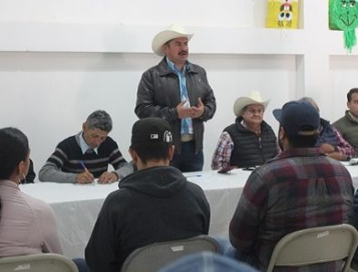 Agricultores de Poanas se reúnen con GR-FRESH y Comercializadora del Toro