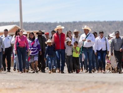 Esteban nunca llega con las manos vacías a los municipios: comunidades indígenas