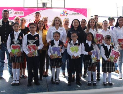 Arranca entrega de más de 3 mil paquetes escolares en Vicente Guerrero