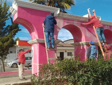 Comienzan trabajos de rehabilitación de fuente en avenida principal de Vicente Guerrero