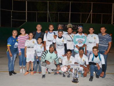 Concluye Liga de Futbol de Poanas; alcalde anuncia iluminación de cancha