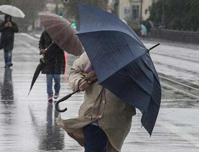 Prevén ambiente gélido y lluvia por frente frío 27
