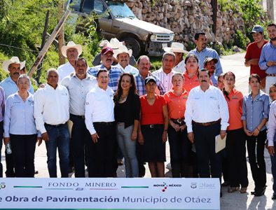 Entregan obras de alumbrado público y pavimentación en Otáez