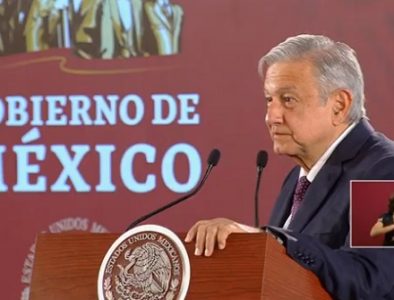 Un expresidente debe impuestos: AMLO