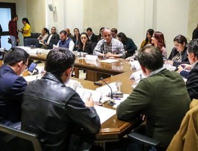 Salum presenta Ley de Ingresos 2020 ante Diputados