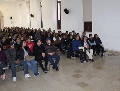 Acuden 163 parejas al taller de Pláticas Prematrimoniales