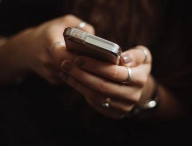 Habilitan teléfono para intervención en crisis familiar
