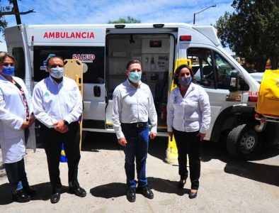Recibe Rodeo ambulancia y equipo por parte del Estado