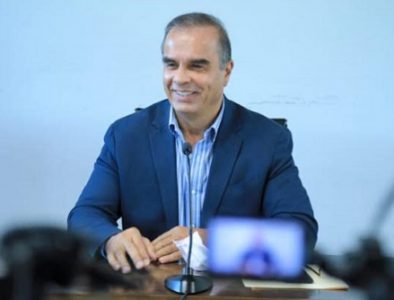 Salum anuncia 10 mdp en créditos para micros y pequeños empresarios