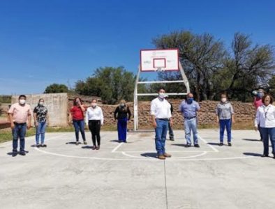 Ciudadanos y municipio trabajan en equipo: Orlando Herrera