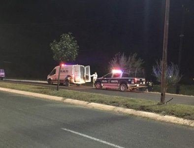 En su moto se estrelló, a toda velocidad, contra un árbol y murió