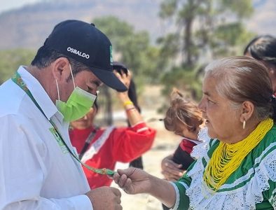Sigue José Osbaldo Santillán recorriendo zona indígena de Mezquital