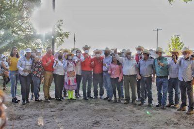 En Poanas y Vicente Guerrero, Ismael Hernández Deras muestra su respaldo a candidaturas de coalición ‘Va por Durango’ y ‘Va por México’