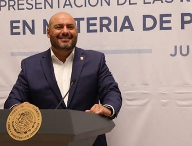 Trabajo legislativo, pilar del desarrollo de Durango: Iván Gurrola