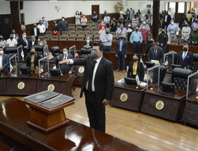 Homar Cano, nuevo secretario general del Congreso del Estado