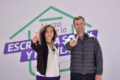 En Santiago Papasquiaro, Gaby Hernández y César Rivas difunden programa de Escritura Social y Popular