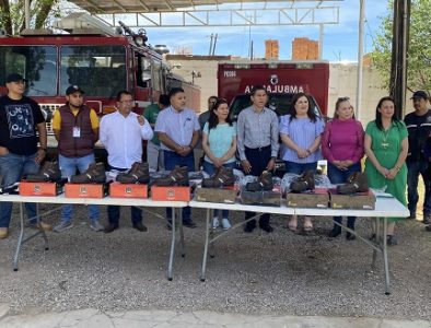 Entregan uniformes nuevos a Protección Civil de Vicente Guerrero
