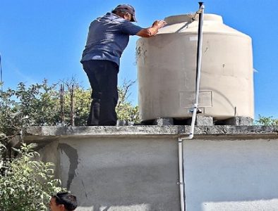 Más familias sanas con la sustitución de tinacos de asbesto: Toño Ochoa