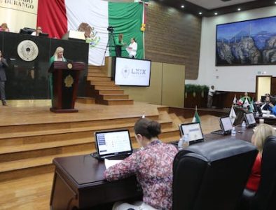 Claridad en licencias permite mayor transparencia en los Ayuntamientos: María Luisa González