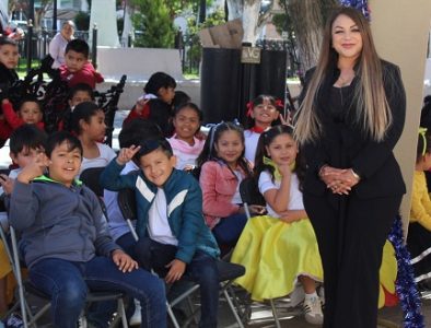 Escuela ‘Pedro Celestino Negrete’ participa en actividad artística y cultural de Vicente Guerrero