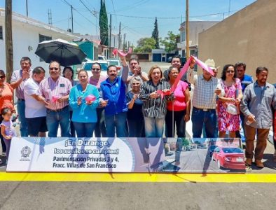 Gobierno municipal de Durango pavimenta en Villas de San Francisco