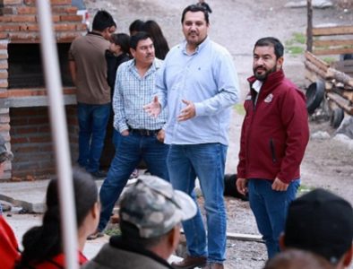 Héctor Herrera y alcalde electo Ramón Sánchez recorren comunidades alejadas de Tepehuanes