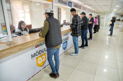 Gobierno de Durango mantiene descuentos en trámites vehiculares durante agosto