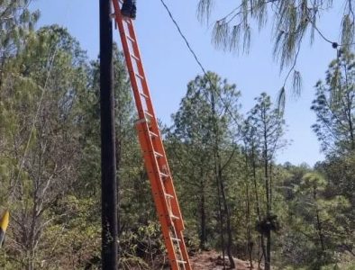 Antonio Herrera Peña Supervisa Avances en Obra Eléctrica para comunidades de Otáez