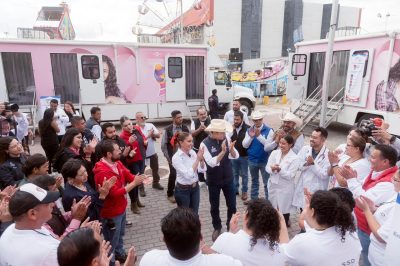 ‘Durango tiene un hospital sobre ruedas y hoy lo ponemos al servicio de nuestros hermanos mexicanos’: Esteban Villegas