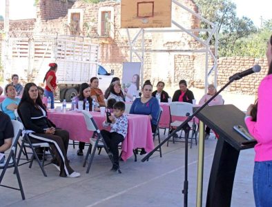 Llevan ‘Charlas que Inspiran’ a comunidades de Santiago Papasquiaro