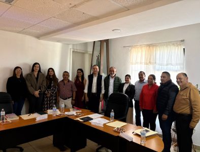 Se reúnen autoridades estatales y municipales para impulsar la inversión en Poanas