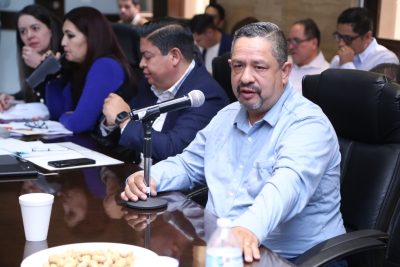 Continúa el trabajo por el bienestar de las familias en San Dimas; Armando Barrón