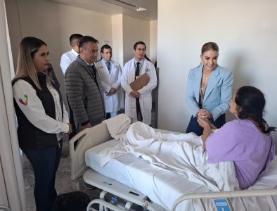 47 cirugías gratuitas de prótesis devolverán movilidad a pacientes de todo Durango: Marisol Rosso reconoce al personal del médico por su labor