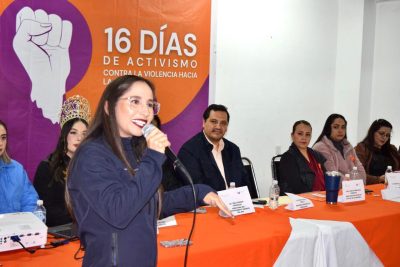 Gobierno del Estado llevó plática de prevención de violencia de género a Tepehuanes