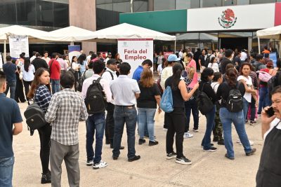 Gómez Palacio arranca 2026 con casi mil vacantes en la Feria de Empleo
