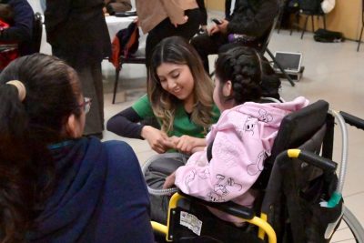 Gómez Palacio impulsa campaña de órtesis de mano