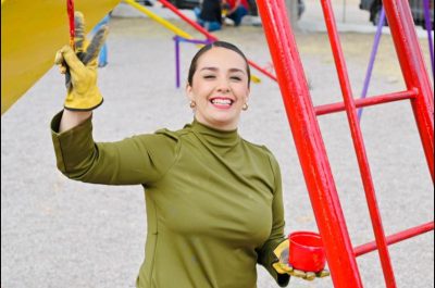 Realiza Zaira Quiñones mantenimiento de parques y luminarias en comunidades de Nuevo Ideal