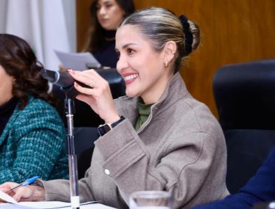 Llama Gaby Vázquez a  combatir el acoso escolar