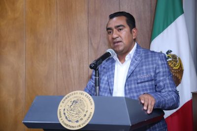 Propone Noel Fernández soluciones  pacíficas para conflictos entre vecinos
