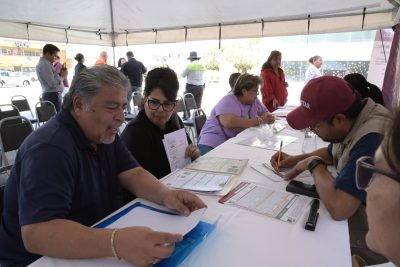 En Gómez Palacio Más de 500 personas se registran a programas federales