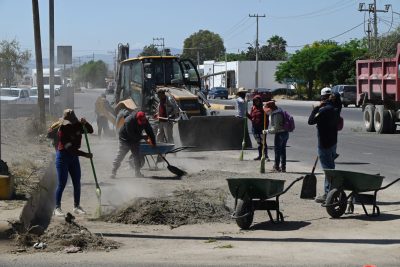 Gobierno y ciudadanía realizan jornada de rehabilitación en el Segundo Periférico de Gómez Palacio