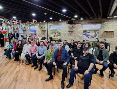Fortalece César Salas lazos con su comunidad de Vicente Guerrero radicada en Chicago