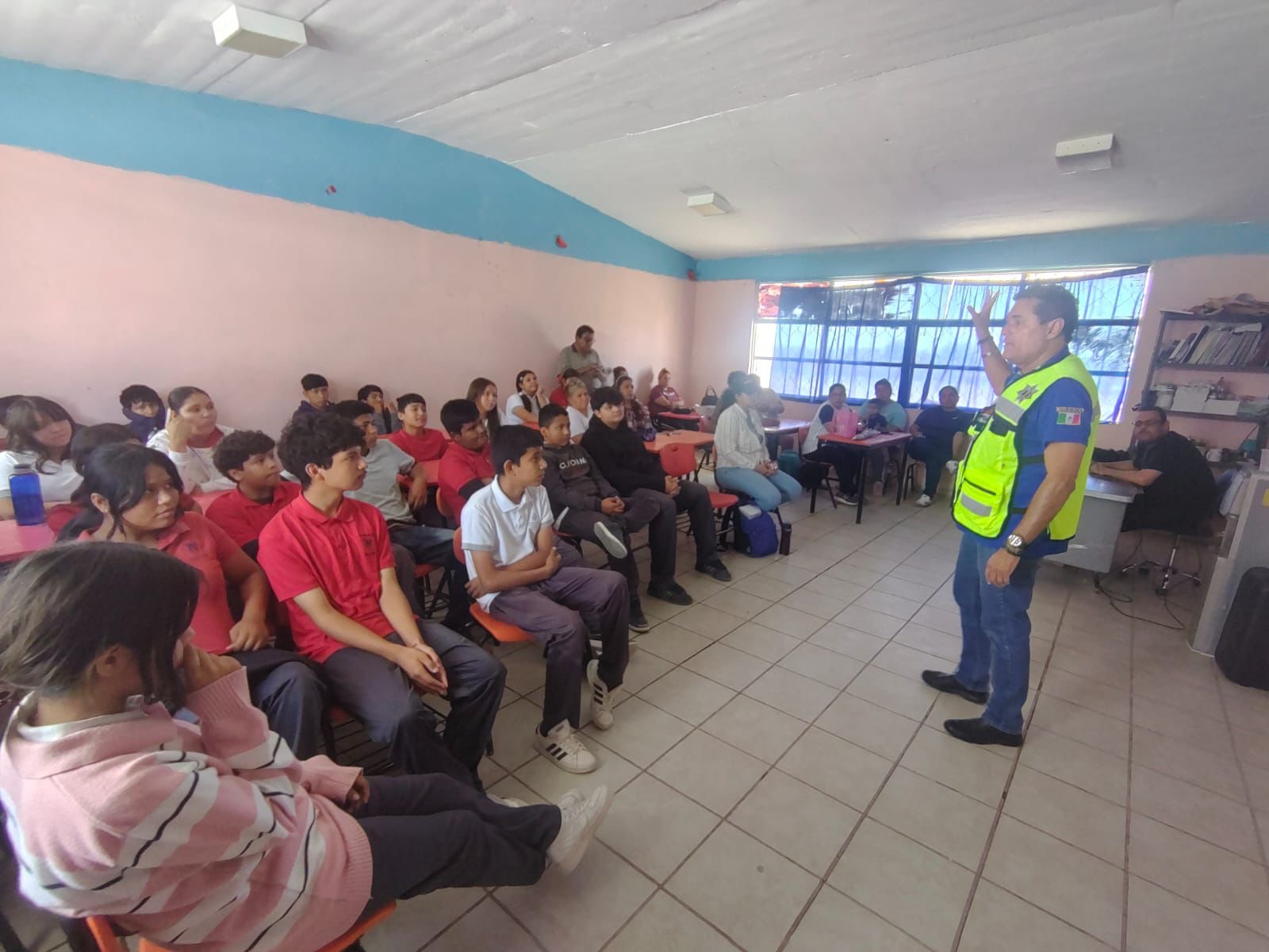 Gobierno de Gómez Palacio lleva educación vial a comunidades rurales para frenar accidentes en motocicleta