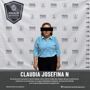 Detienen a exservidora pública de la Secretaría de Educación por presunto ejercicio indebido del servicio público