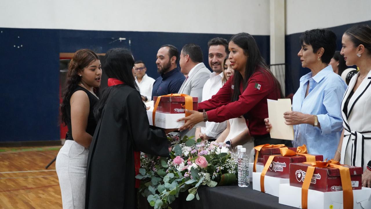 Concluyen estudios más de 90 beneficiarios del programa PAMAR en Gómez Palacio